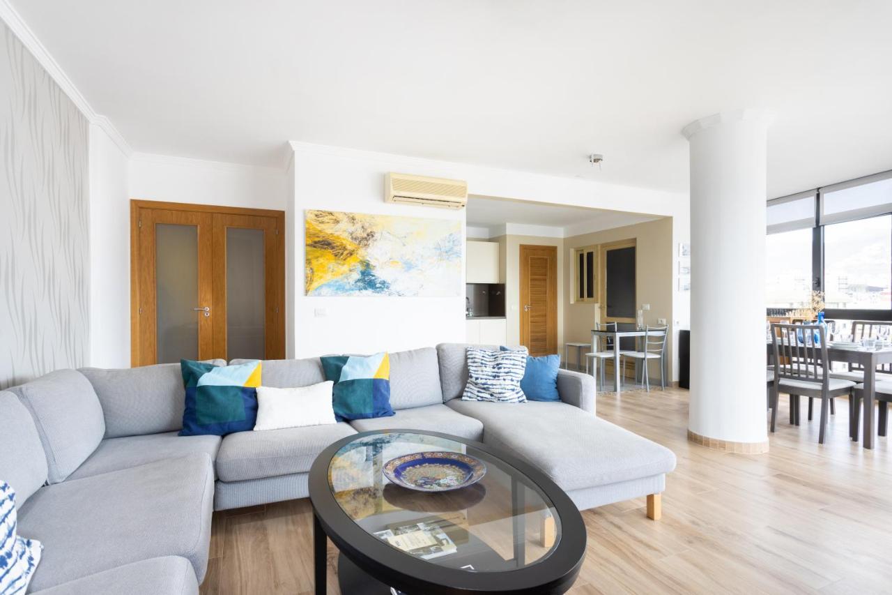 Home2Book Stunning Santa Cruz City Views Exterior photo